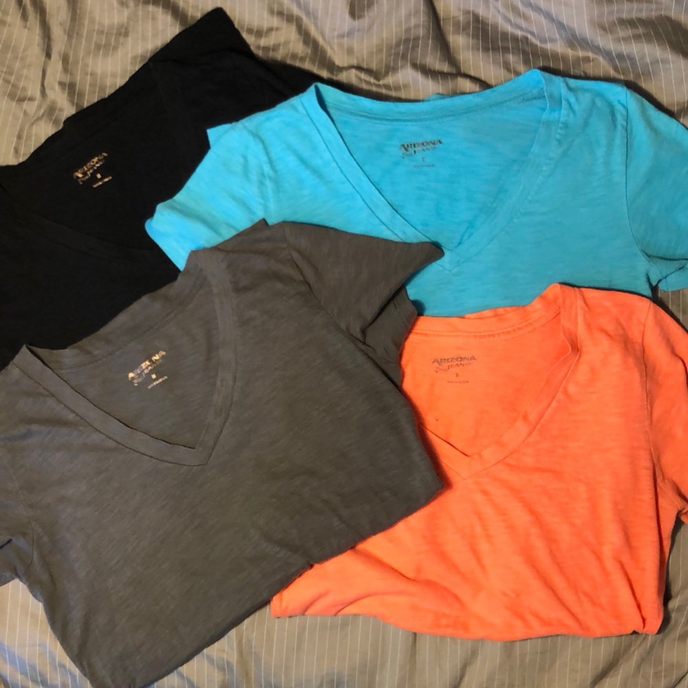Arizona Jean co v neck shirts